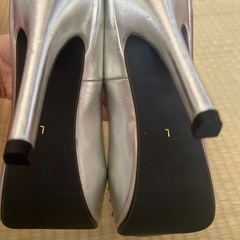 パンプスLの画像