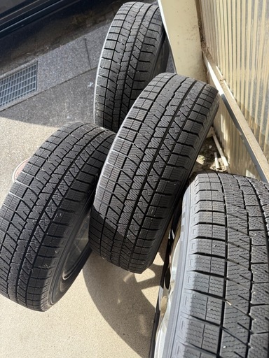冬タイヤDUNLOP195/65R15