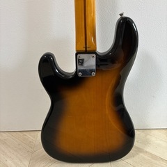 fender　ベース　の画像