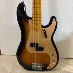 fender　ベース　の画像