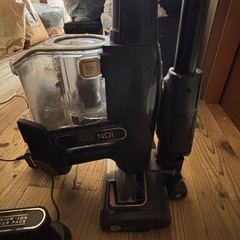 バッテリー式　掃除機　コンパクトの画像