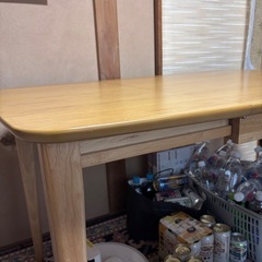 折りたたみテーブル  の画像