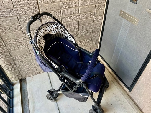 コンビベビーカー メチャカルハンディオート4キャスエッグショックHF