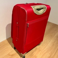 【あげます】スーツケースMサイズの画像