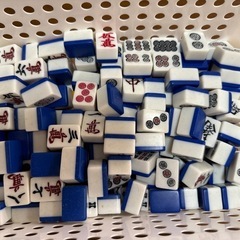 全自動麻雀卓の画像