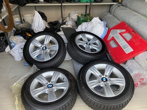 BMW純正アルミとブリザックスタッドレスタイヤ