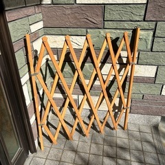 【外で使われても良さそう】　古いベビーフェンスの画像