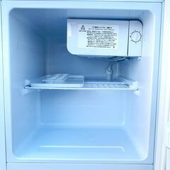 ★動作確認済み★小型冷蔵庫　45L　2023年製　AR-49　ホワイト　Abitelax　アビテラックスの画像