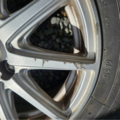 スタッドレスタイヤ4本セット(ホイール付き)の画像