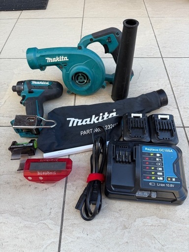 美品☆マキタ充電式ドライバドリルとブロワとバッテリーと充電器のセット！不具合無しですぐ使えます！