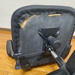 袖付きイスの画像