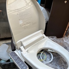 INAX 便座　2016年製の画像