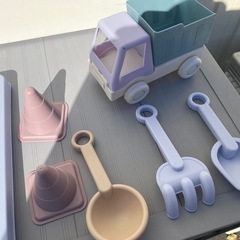 　3coins　スリコ　サンドボックス　砂場遊び　スリーコインズの画像