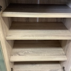 【リサイクルサービス八光】幅90㎝　YMワールド　ガラスキャビネット CRN-9090GDの画像