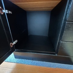 スライド式本棚をお譲りいたします。の画像