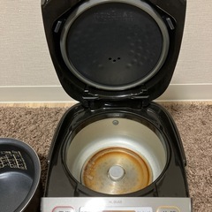 象印　マイコン炊飯ジャー　極め炊き　NL-BU05の画像