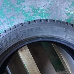 中古　215/50R18 92W ミシュラン CROSSCLIMATE 2 クロスクライメート2 　4本の画像