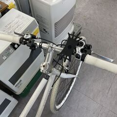 ６段変速 クロスバイク ホワイト スタンド付き 白 自転車 700×28C 通勤 通学 札幌市手稲区の画像