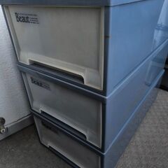 引き出し衣装ケース 幅39×奥行74×高さ22cm×3台（バラ売り不可）の画像