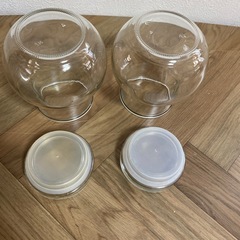 ガラスキャニスター　２個セットの画像