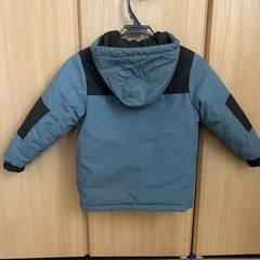 キッズ　上着　ダウン　120の画像