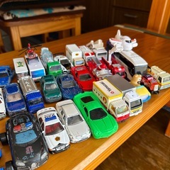 ミニカー種類様々
の画像