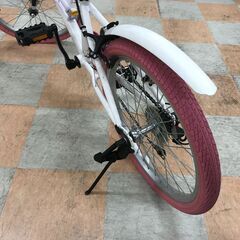＼家具＊家電のお店／【ｼﾞｬﾝｸﾞﾙｼﾞｬﾝｸﾞﾙ石川金沢店】 子供用自転車 ピンク/白 20インチ の画像