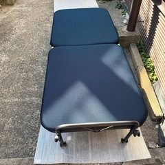 折り畳みベットの画像