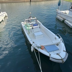 船外機小型船の画像