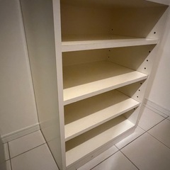 高さ約165cm 本棚の画像