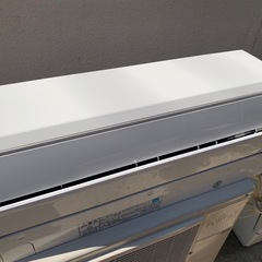 福岡市内取付料金込み　富士通　ルームエアコン　2016年　6-8畳　2.2kwの画像