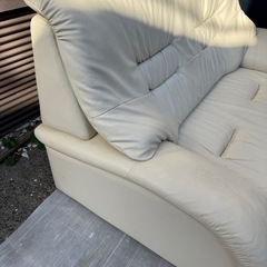2人掛け　ソファー　ロータイプ　ハイバック　アイボリーの画像