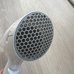 パナソニック ヘアードライヤー ナノケア 白の画像