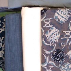 １つ　２００円　可愛い　布生地　サイズいろいろ　ハンドメイド　手芸の画像