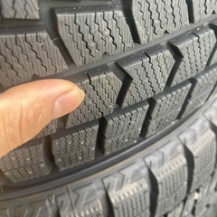 205/55r16 91Qプリウス30、５０用ダンロップほぼ新品スタッドレスタイヤとホイール4本の画像
