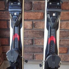 【格安】スキー板&ビンディング(ROSSIGNOL)&ストック(HART)&スキーカバーの画像