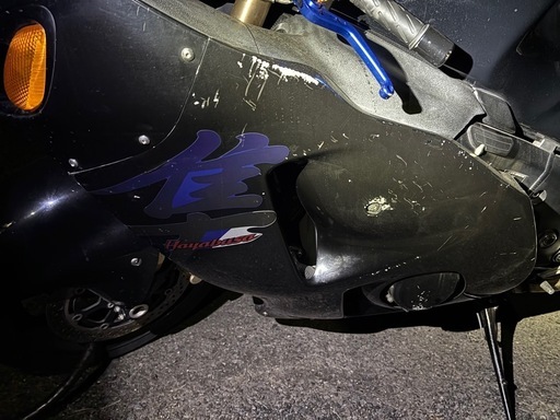 SUZUKI 隼　gsx1300r 値下げ可