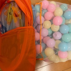 ボール付き、ボールテント2個の画像