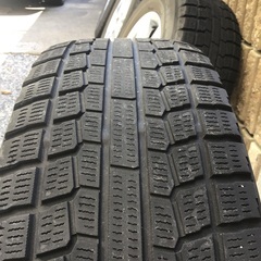 215/65R16 スタッドレス4本　アイスガード　トヨタ純正ホイールの画像