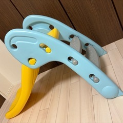 子供用すべり台の画像