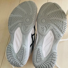asics21cm バレーボールシューズ　試し履き未使用の画像