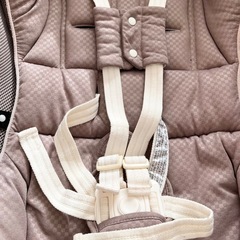 aprica ユラリズムオート　電動ハイローチェアの画像