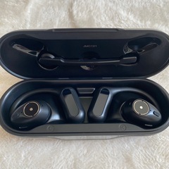 【新品】イヤホン ヘッドセットの画像