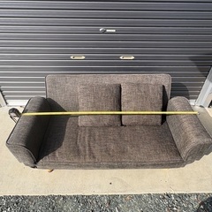 2人ソファ　クッション付の画像