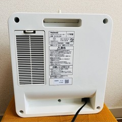 2017年製　Panasonic DS-FN1200　セラミックファンヒーターの画像