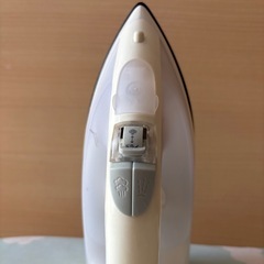 スチーム・ドライ兼用アイロン＆アイロン台の画像