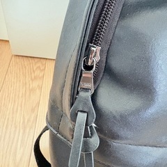 アンティクローズ レザーリュックの画像