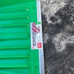 雪かきスコップの画像