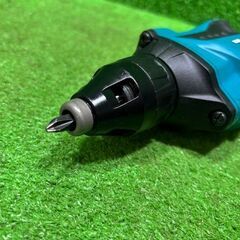 マキタ(makita) FS453DZ コードレススクリュードライバ【船橋馬込店】【店頭取引限定】【中古】管理番号：ITOF52GPHXBAの画像
