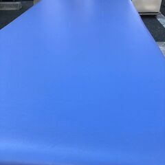 【コンテナ保管】施術ベッド 高田ベッド 約  幅93×奥行202×高さ55㎝🚚自社配送時💳代引き可🚚(現金、クレジット、スマホ決済対応)の画像